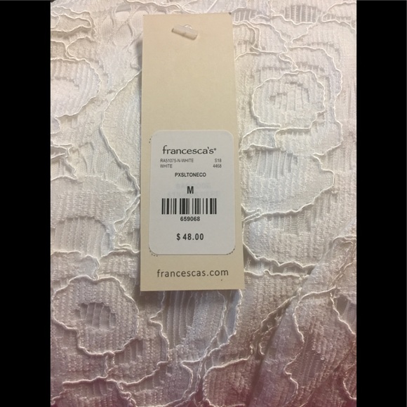 👗 NWT Francesca’s Medium White Dress 👗 - Picture 3 of 3